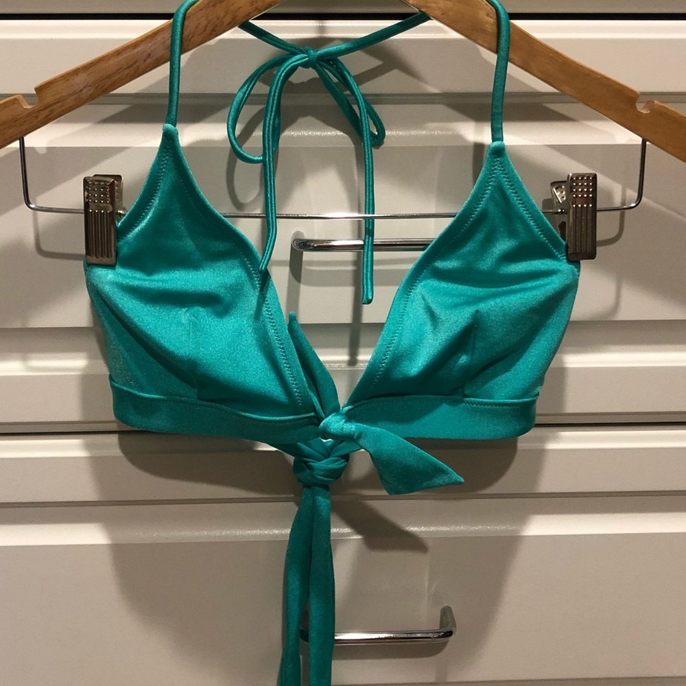 Bikini top